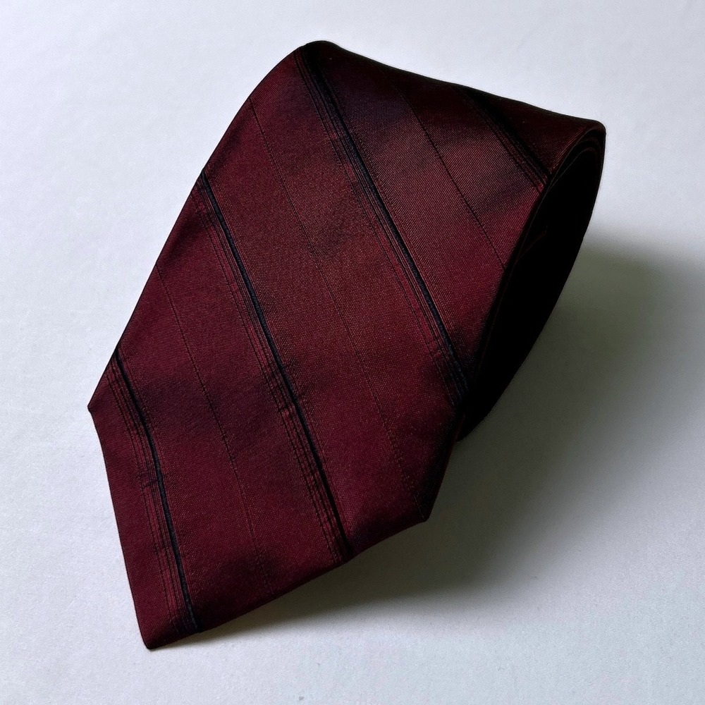 Calvin Klein Men Striped Silk Classic Necktie 57" Long 3.75" Wide Burgundy Black